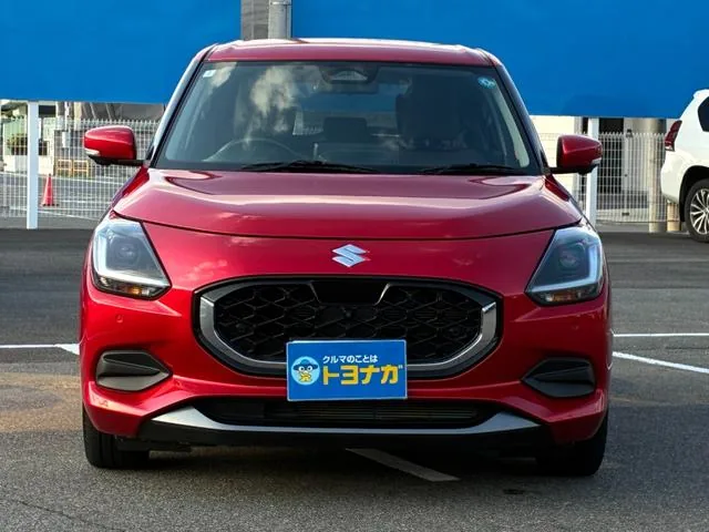 Suzuki Swift de trois quarts avant